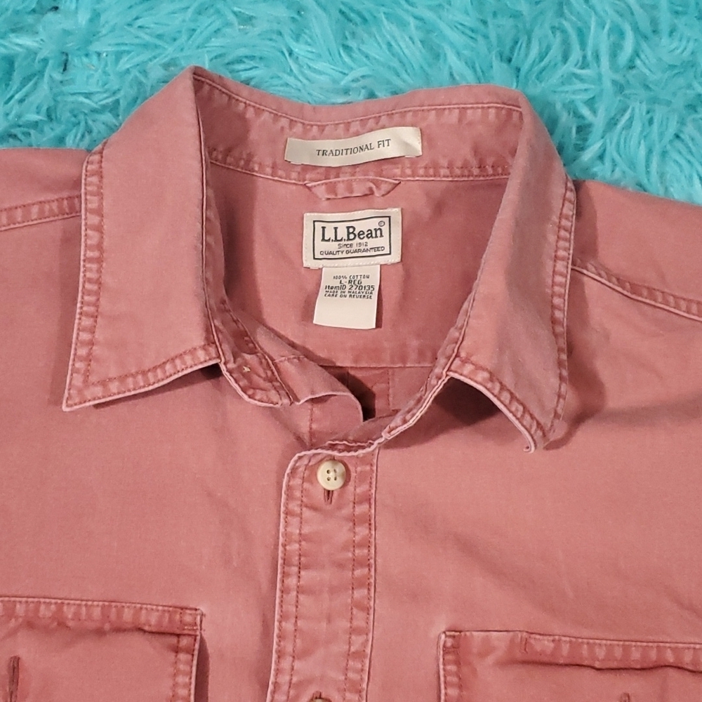L.L. Bean Casual Button Down Shirt - Picture 2 of 3
